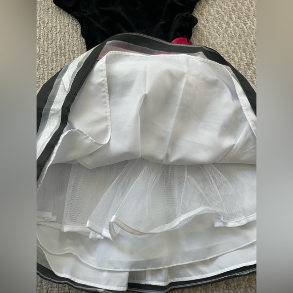 NWOT Girl’s Holiday Formal Dress size 7 - Picture 4 of 4